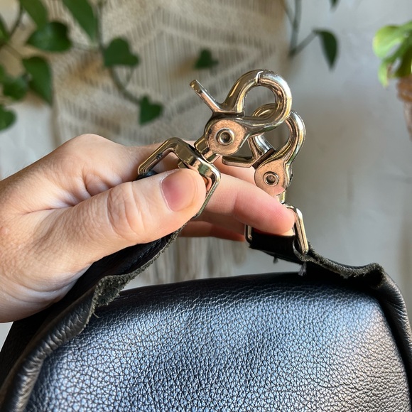 Vintage Genuine Leather Fringe Bag – Black - Western Boho Festival Purse - Picture 6 of 12